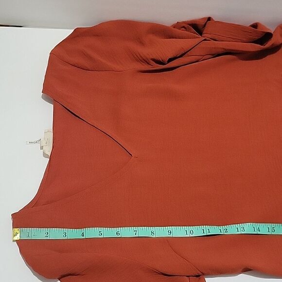 Entro 3/4 Sleeve Top - Picture 9 of 15